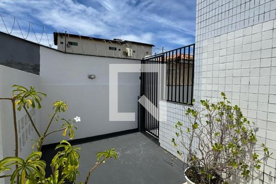 Kitnet/Studio para alugar com 1 quarto, 35m² em Piatã, Salvador