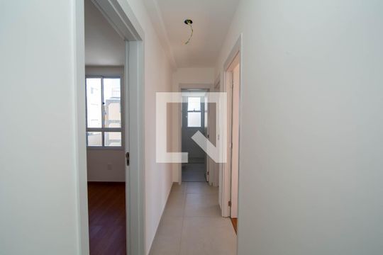 CORREDOR de apartamento à venda com 3 quartos, 71m² em Coração Eucarístico, Belo Horizonte