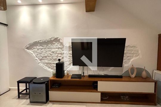 Sala de casa à venda com 4 quartos, 170m² em Tijuca, Rio de Janeiro