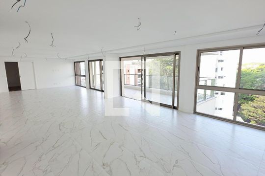 Sala de apartamento à venda com 4 quartos, 270m² em Vila Progredior, São Paulo