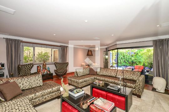 Sala de casa de condomínio para alugar com 3 quartos, 420m² em Jardim Panorama, São Paulo