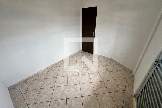 Quarto de apartamento para alugar com 2 quartos, 56m² em Taguatinga Norte, Brasília