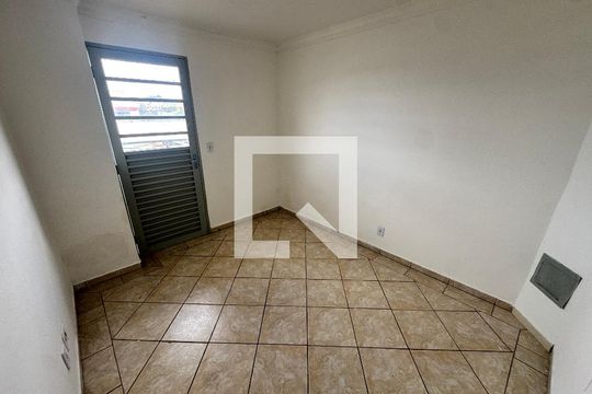 Quarto 2 de apartamento à venda com 2 quartos, 56m² em Taguatinga Norte, Brasília