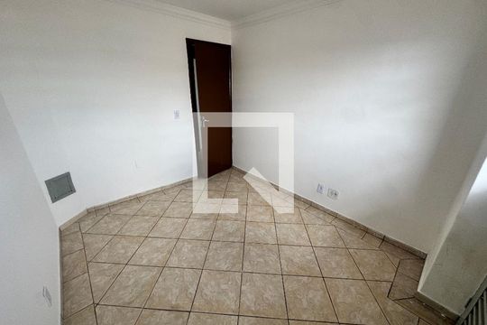 Quarto 2 de apartamento à venda com 2 quartos, 56m² em Taguatinga Norte, Brasília