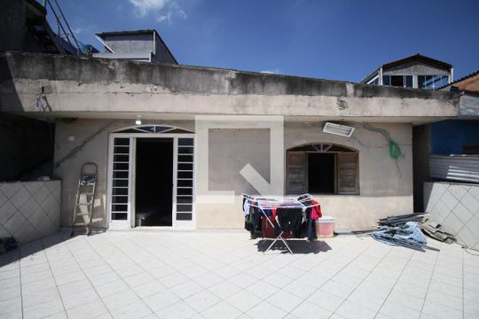 Varanda de casa à venda com 3 quartos, 300m² em Campo Limpo, São Paulo