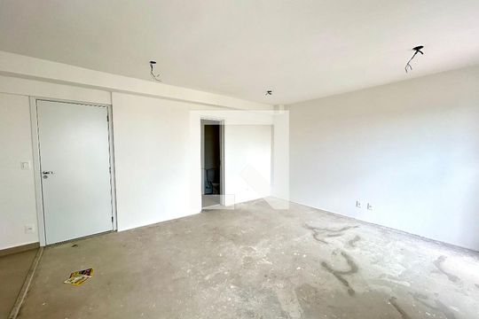 Sala e Quarto de apartamento à venda com 1 quarto, 48m² em Picanço, Guarulhos