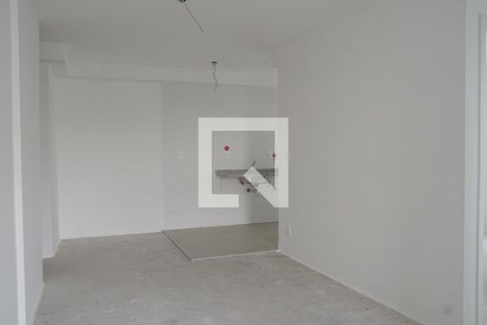Sala de apartamento à venda com 2 quartos, 48m² em Picanço, Guarulhos