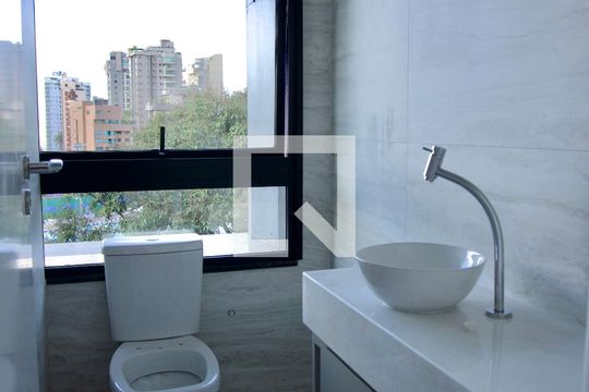 Apartamento para alugar com 4 quartos, 125m² em Serra, Belo Horizonte