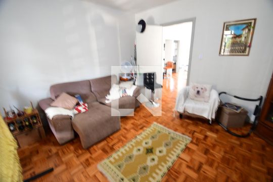 Sala de casa à venda com 5 quartos, 238m² em Vila Nogueira, Campinas
