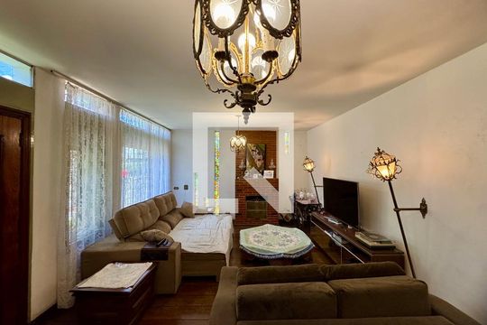 Sala de casa à venda com 4 quartos, 279m² em Jardim Maia, Guarulhos