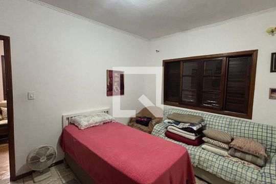 Quarto 1 de casa à venda com 2 quartos, 162m² em Utinga, Santo André
