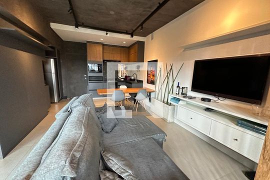 Sala de apartamento à venda com 1 quarto, 57m² em Alphaville Industrial, Barueri