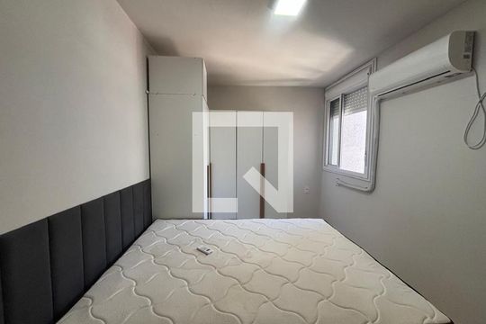 Apartamento à venda com 2 quartos, 50m² em Santo Afonso, Novo Hamburgo