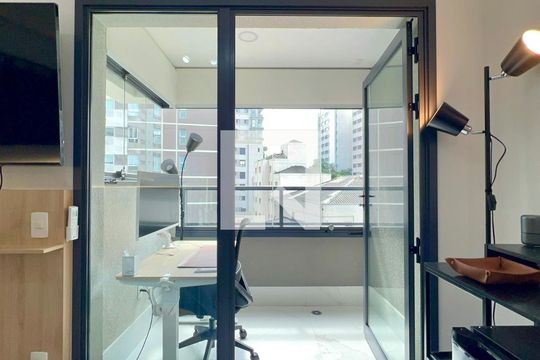 Varanda de kitnet/studio à venda com 1 quarto, 24m² em Perdizes, São Paulo
