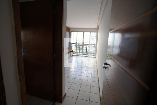 Apartamento para alugar com 3 quartos, 70m² em Residencial Eldorado, Goiânia