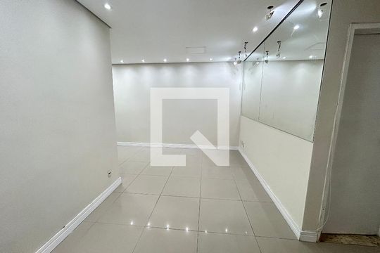 Sala de apartamento à venda com 3 quartos, 80m² em Jardim Valeria, Guarulhos