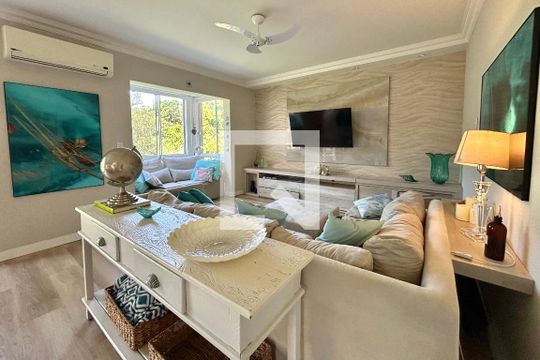 Sala de apartamento para alugar com 4 quartos, 180m² em Lagoa da Conceição, Florianópolis