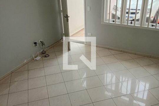 Sala de casa à venda com 2 quartos, 100m² em Jardim Maia, Guarulhos