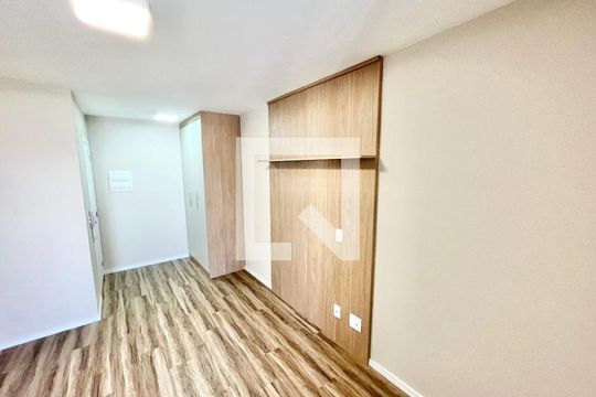 Sala/Cozinha/Quarto  de kitnet/studio à venda com 1 quarto, 24m² em Jardim São Paulo, São Paulo