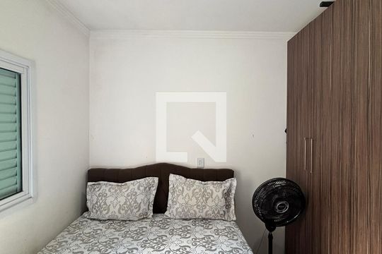 Quarto 1 de apartamento à venda com 2 quartos, 47m² em Parque Erasmo Assunção, Santo André