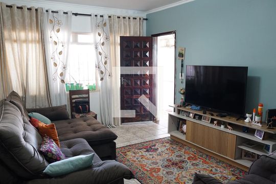 Sala de casa à venda com 3 quartos, 110m² em Vila Herminia, Guarulhos
