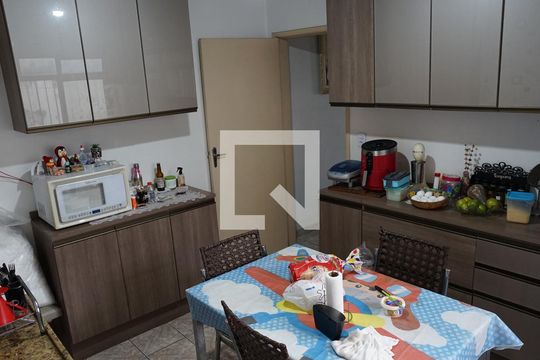 Cozinha de casa à venda com 3 quartos, 110m² em Vila Herminia, Guarulhos