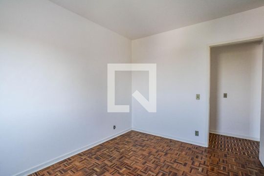 Quarto 1 de apartamento à venda com 2 quartos, 82m² em Parque Jaçatuba, Santo André