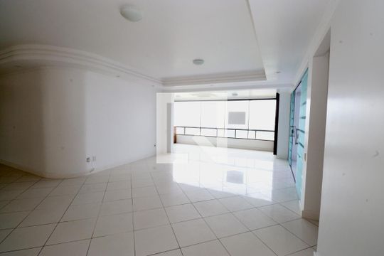Sala de apartamento para alugar com 3 quartos, 205m² em Caminho das Árvores, Salvador