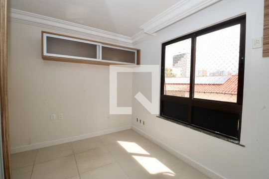 Quarto 1 de apartamento para alugar com 3 quartos, 205m² em Caminho das Árvores, Salvador