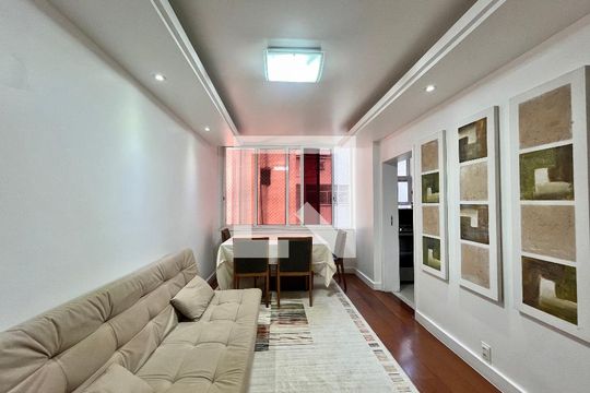 SALA de apartamento à venda com 2 quartos, 100m² em Leblon, Rio de Janeiro