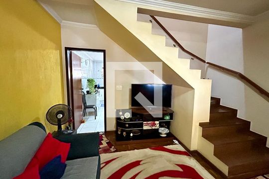 Sala de casa à venda com 2 quartos, 156m² em Jardim Toscana, Guarulhos