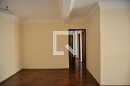 Apartamento à venda com 3 quartos, 114m² em Vila Eldizia, Santo André