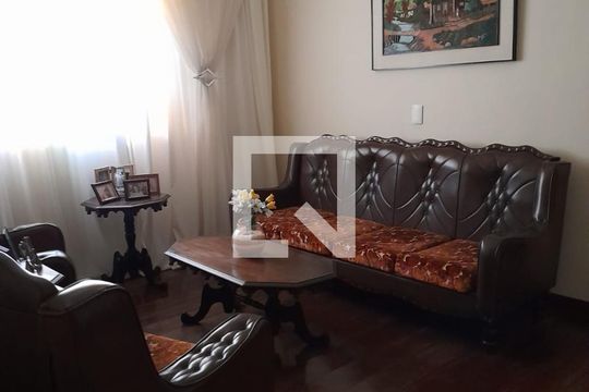 Sala de casa à venda com 4 quartos, 359m² em Novo Eldorado, Contagem