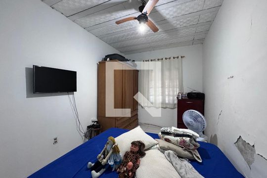 Suíte de casa de condomínio para alugar com 2 quartos, 77m² em Vargem Grande, Rio de Janeiro