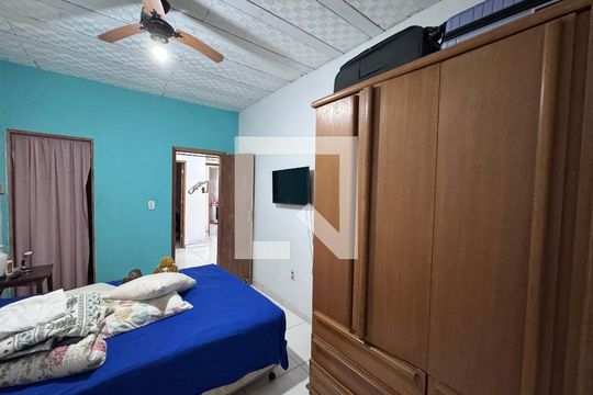 Suíte de casa de condomínio para alugar com 2 quartos, 77m² em Vargem Grande, Rio de Janeiro