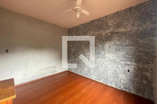 Casa para alugar com 2 quartos, 115m² em Ideal, Novo Hamburgo
