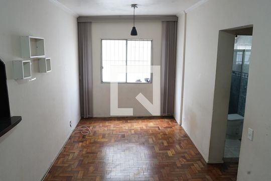 Sala de apartamento à venda com 2 quartos, 60m² em Jardim Barbosa, Guarulhos