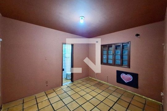 Quarto de casa para alugar com 4 quartos, 120m² em Campeche, Florianópolis