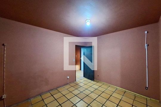 Quarto de casa para alugar com 4 quartos, 120m² em Campeche, Florianópolis