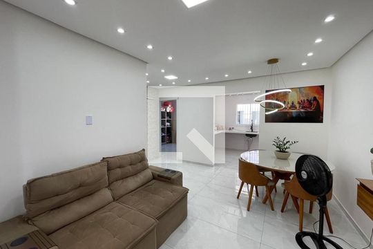 Casa à venda com 4 quartos, 100m² em Santos Dumont, São Leopoldo