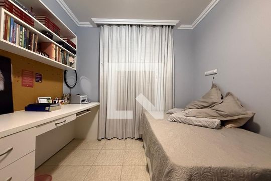 Apartamento à venda com 3 quartos, 100m² em Alto Caiçaras, Belo Horizonte