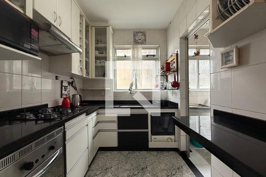 Apartamento à venda com 3 quartos, 100m² em Alto Caiçaras, Belo Horizonte
