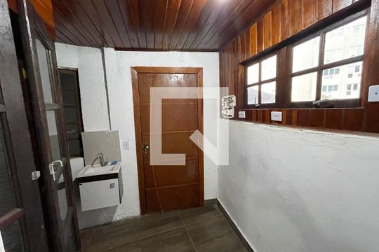 Kitnet/Studio para alugar com 1 quarto, 35m² em Jardim Semiramis, Cotia