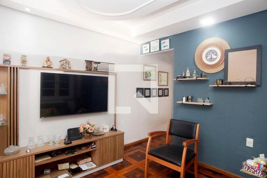 Sala de apartamento à venda com 3 quartos, 100m² em Santana, Porto Alegre