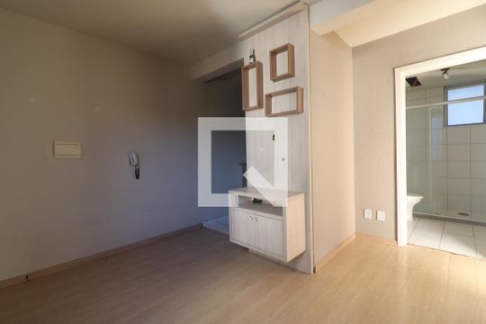Sala de apartamento para alugar com 2 quartos, 77m² em Roselândia, Novo Hamburgo