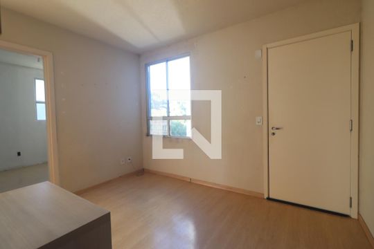 Sala de apartamento para alugar com 2 quartos, 77m² em Roselândia, Novo Hamburgo