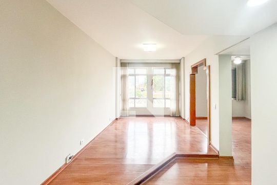 Sala de apartamento à venda com 2 quartos, 130m² em Bom Retiro, São Paulo