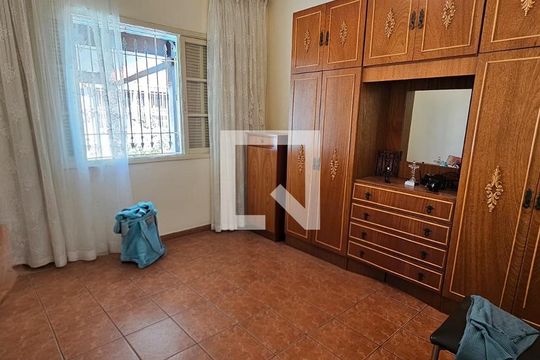 Quarto de casa à venda com 2 quartos, 65m² em Jardim Centenario, São Paulo