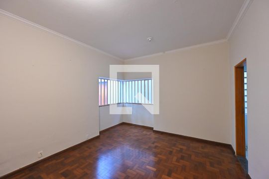 Suíte 1 de casa à venda com 8 quartos, 353m² em Vila Clementino, São Paulo