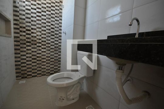 Banheiro de apartamento à venda com 1 quarto, 33m² em Tucuruvi, São Paulo